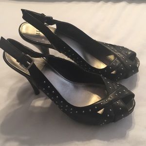 Women’s “Elle” heels. Size 8.5. EUC, like new.